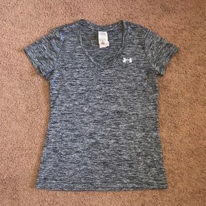 under armour tech™ V-Neck